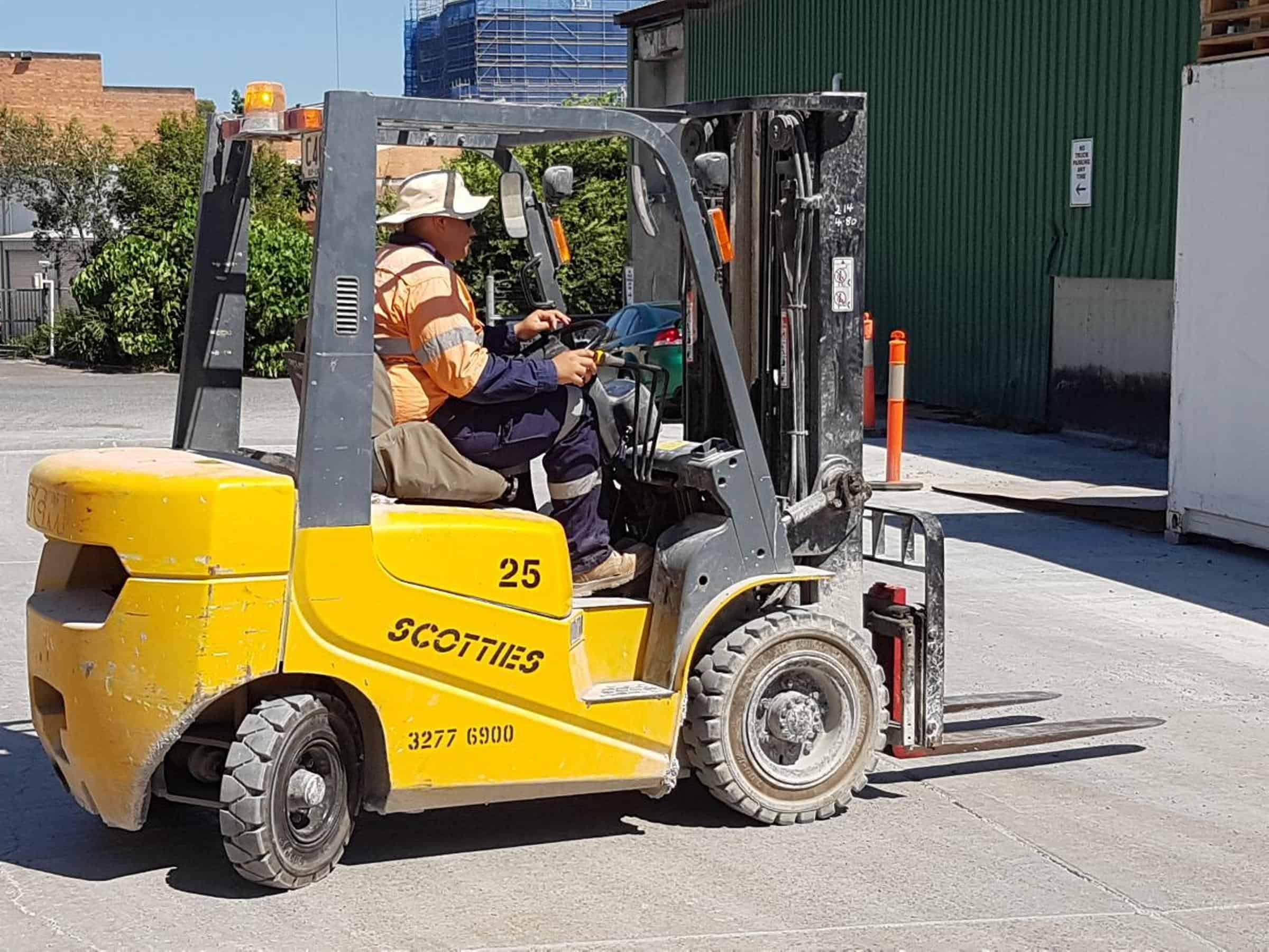 Forklift Licence Training Course Lf Brisbane Ipswich Gold Coast
